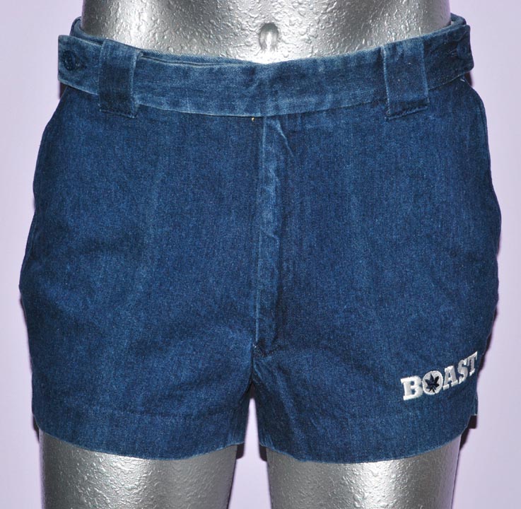 BOAST DENIM SHORT