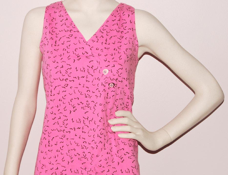 Jamie Sadock SLEEVELESS V-NECK