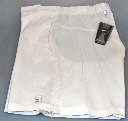 NIKE VENTED SHORT