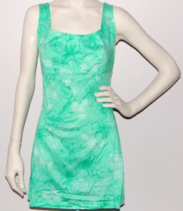 TAIL DRESS